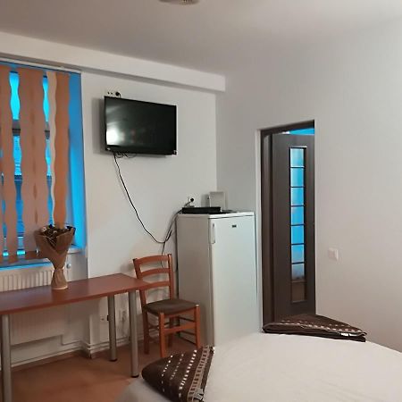Center Park Apartment Cluj-Napoca Eksteriør billede